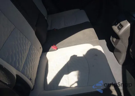 2020 Chevrolet Equinox Fwd 2Fl from USA, damaged, VIN 2GNAXJEV6L6139305